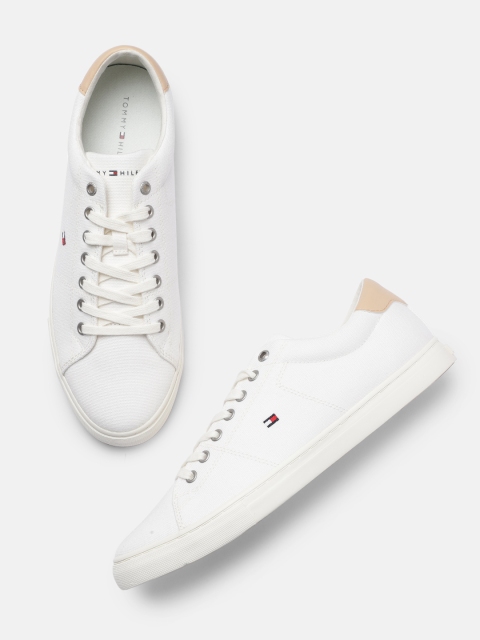 

Tommy Hilfiger Men White Solid Essential Vulc Sneakers