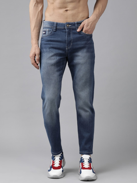 

Roadster Men Blue Carrot Fit Light Fade Stretchable Jeans