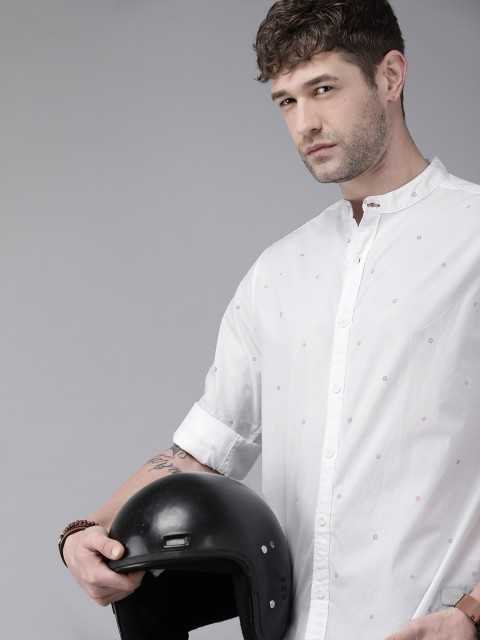 

Roadster Men White Opaque Printed Casual Shirt