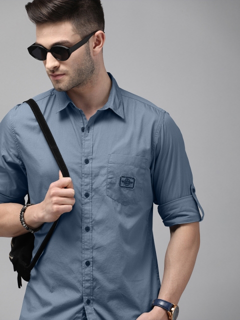 

Roadster Men Blue Solid Pure Cotton Casual Shirt