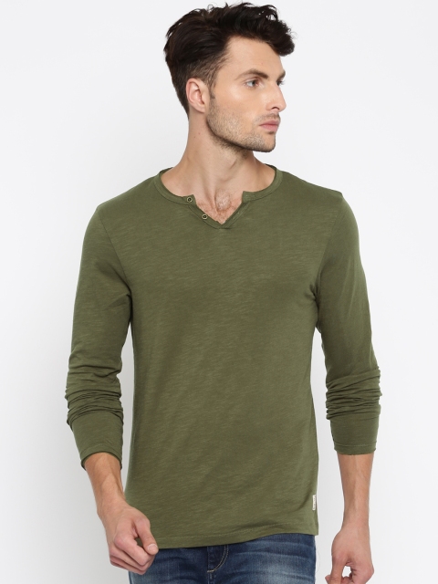 

Jack & Jones Men Olive Solid T-Shirt