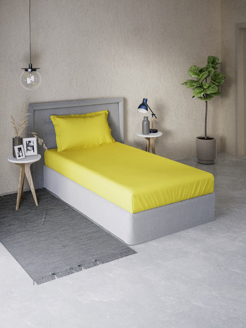 

DDecor Yellow 180 TC Single Bedsheet with 1 Pillow Covers
