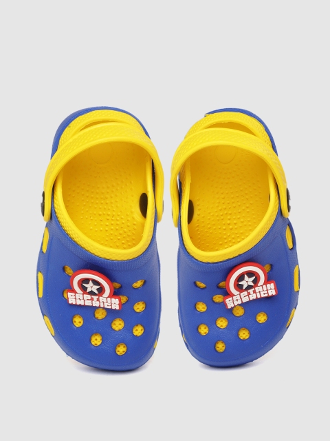 

toothless Boys Blue & Yellow Cut-Out Clogs with Marvel Captain America Shoe Charm Detail