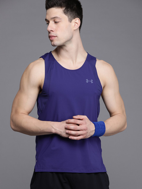

UNDER ARMOUR Men Blue Solid Iso-Chill Run 200 Singlet T-shirt