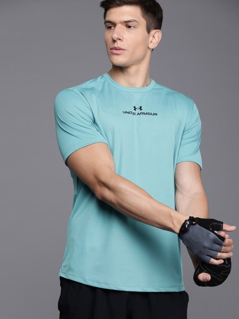 

UNDER ARMOUR Men Blue Solid CoolSwitch Short Sleeve Tshirt