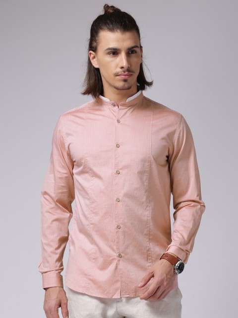

True Blue Men Pink Regular Fit Solid Casual Shirt