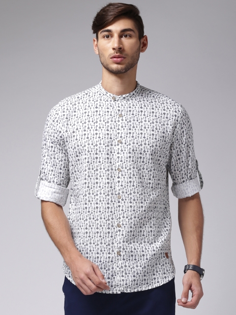 

True Blue Men Off-White Regular Fit Printed Casual Shirt