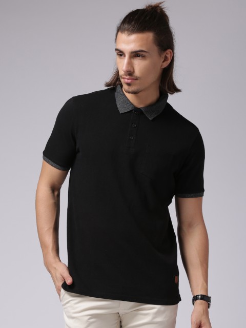

True Blue Men Black Solid Polo T-shirt