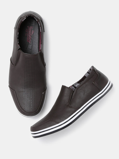

Roadster Men Brown Slip-On Sneakers