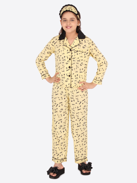 

CUTECUMBER Girls Yellow & Black Printed Night Suit with Eye Mask