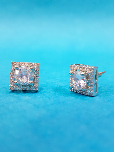 

OOMPH Silver Contemporary Studs Earrings