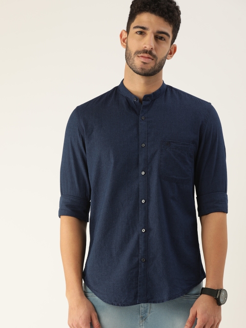 

PETER ENGLAND UNIVERSITY Men Navy Blue Solid Slim Fit Casual Shirt