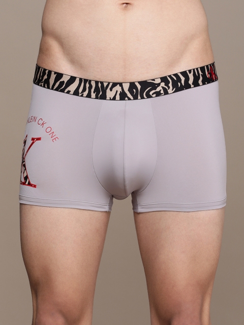 

Calvin Klein Underwear Men Grey Melange & Red Brand Logo Print Low Rise Trunk NB2982PTF