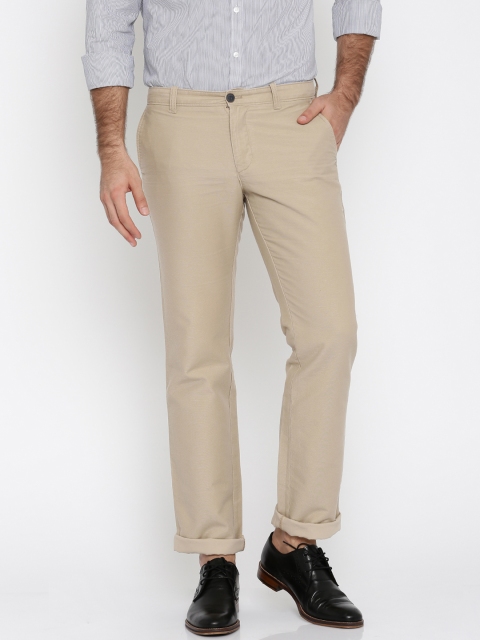 

Indian Terrain Men Beige Solid Kansas Regular Fit Flat-Front Trousers