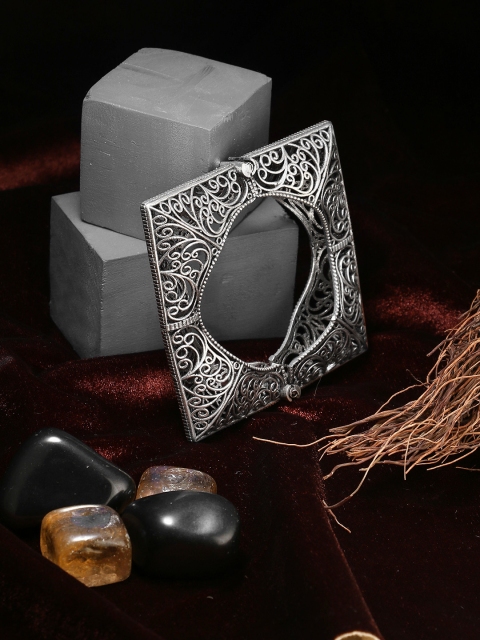 

Adwitiya Collection Oxidized Silver-Plated Handcrafted Bangle
