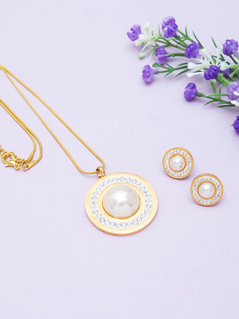 

Golden Peacock Gold-Toned White Stone Pearl-Studded Jewellery Set