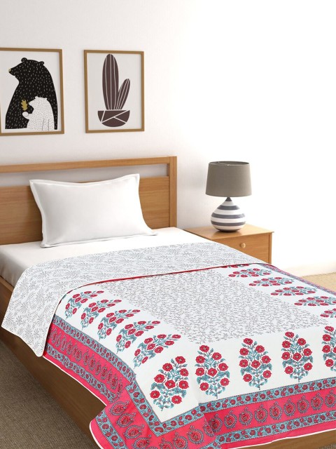 

Salona Bichona Grey & Red AC Room 120 GSM Single Bed Dohar