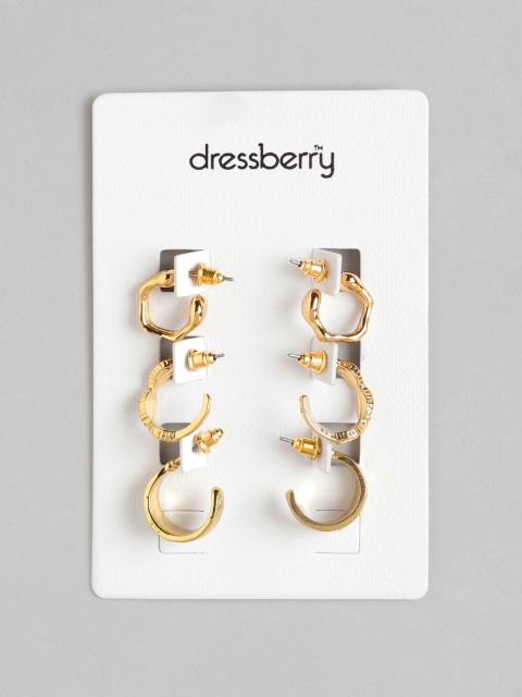 

DressBerry Set of 3 Gold-Plated Half Hoop Earrings