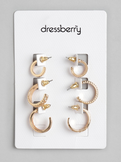 

DressBerry Set of 3 Gold-Plated Textured Circular Half Hoop Earrings