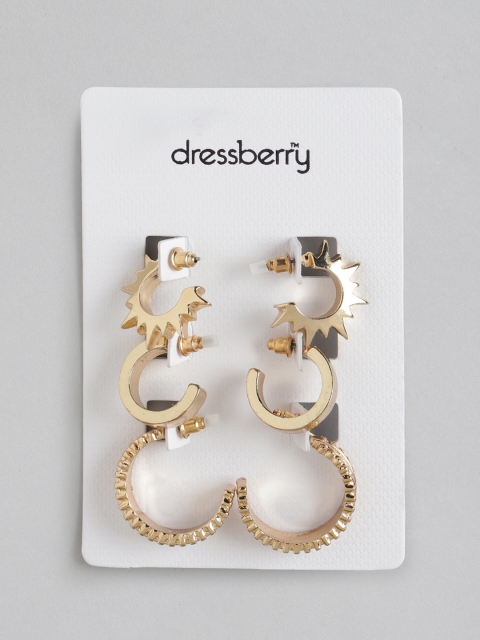 

DressBerry Set of 3 Gold-Plated Half Hoop Earrings