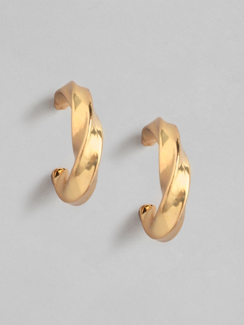 

DressBerry Gold-Plated Crescent Shaped Half Hoop Earrings