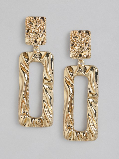 

DressBerry Gold-Plated Hammered Effect Rectangular Drop Earrings