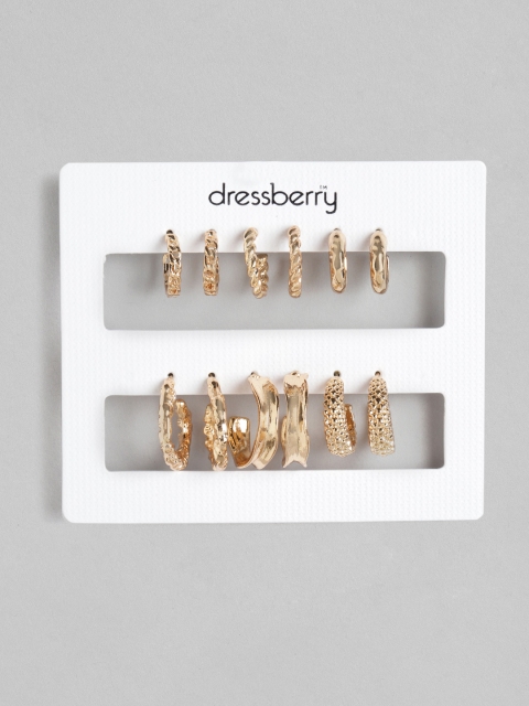 

DressBerry Set of 6 Gold-Plated Crescent Shaped Half Hoop Earrings