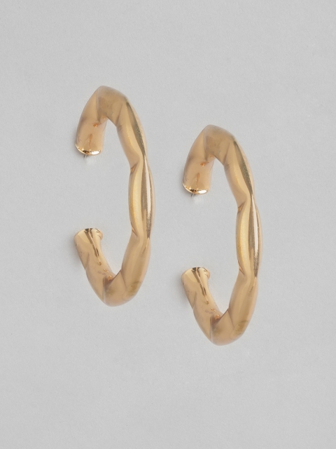 

DressBerry Gold-Plated Crescent Shaped Half Hoop Earrings
