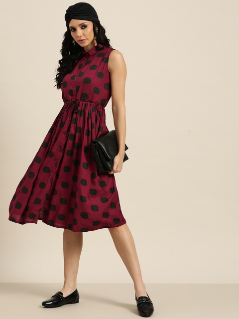 

Sangria Women Maroon & Black Polka Dot Print A-Line Dress