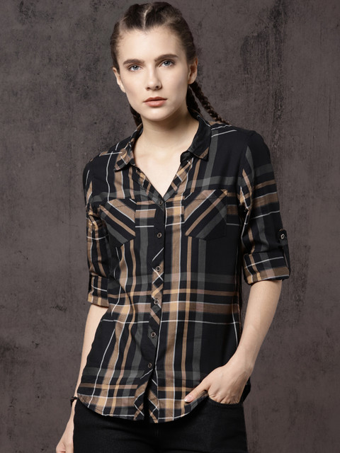 

Roadster Women Black & Grey Slim Fit Checked Casual Shirt