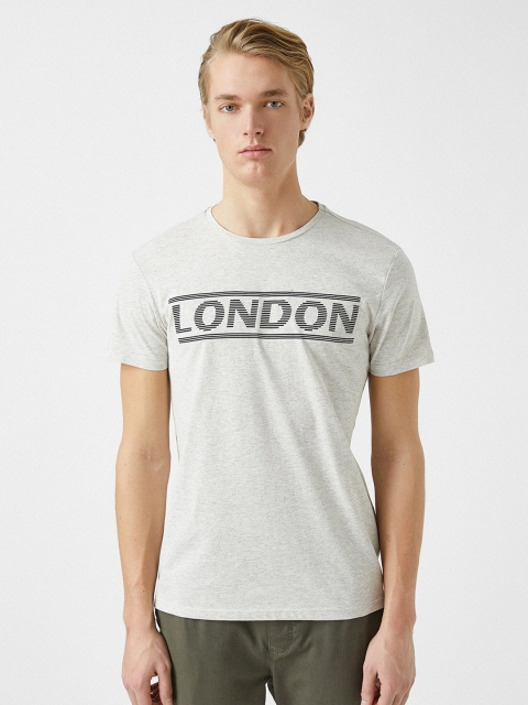 

Koton Men Grey Melange & Black Printed Slim Fit T-shirt