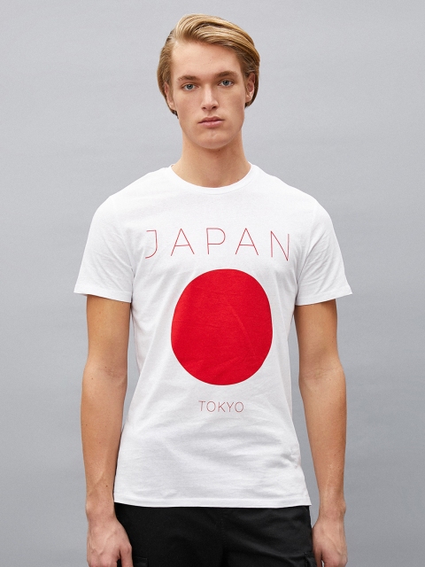 

Koton Men White & Red Flag Print Cotton T-shirt