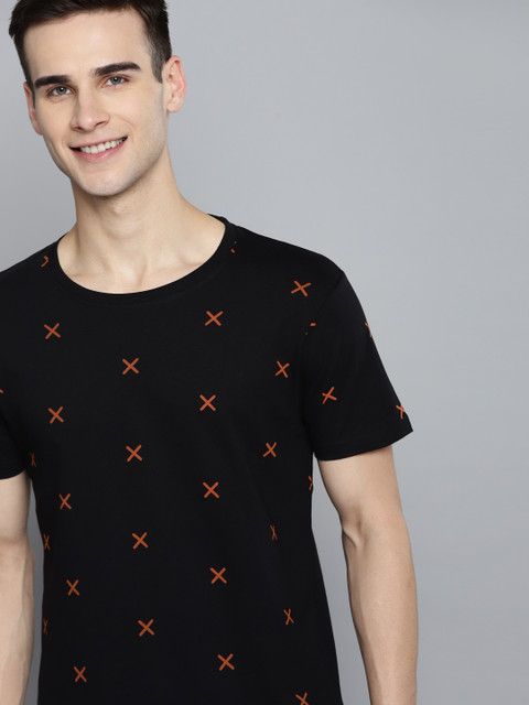 

HERENOW Men Black Rust Orange Pure Cotton Printed Pure Cotton T-shirt
