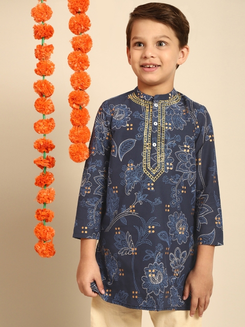 

House of Pataudi Boys Navy Blue Pure Cotton Embroidered Kurta