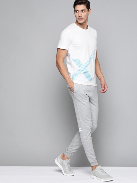 

HRX By Hrithik Roshan Lifestyle Men White Bio-Wash Brand Carrier Tshirt