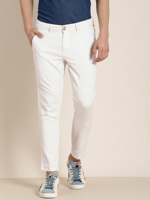 

INVICTUS Men White Solid Chinos