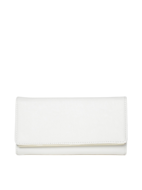 

Lisa Haydon for Lino Perros Women White Wallet