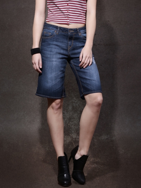 

Roadster Women Blue Washed Denim Shorts