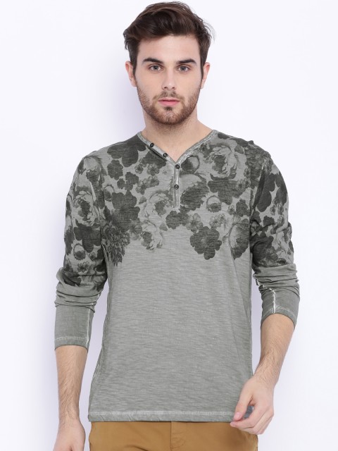 

Breakbounce Grey Printed Henley T-shirt