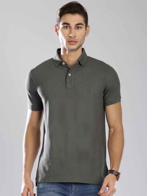 

Tommy Hilfiger Men Grey Solid Polo T-Shirt