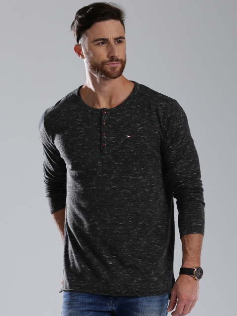 

Tommy Hilfiger Men Charcoal Grey Sweater