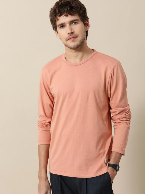 

Mr Bowerbird Men Pink Solid Tailored Fit T-shirt