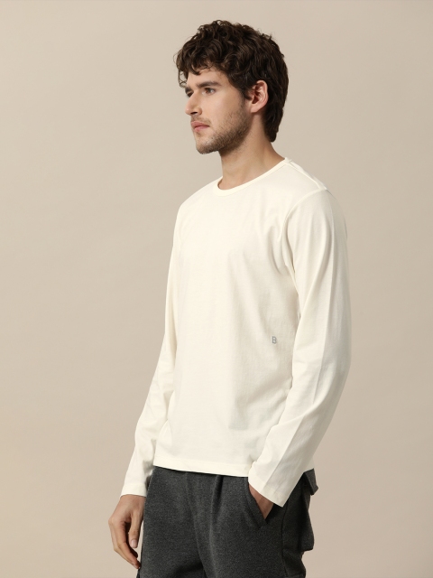 

Mr Bowerbird Men White Solid Tailored Fit T-shirt
