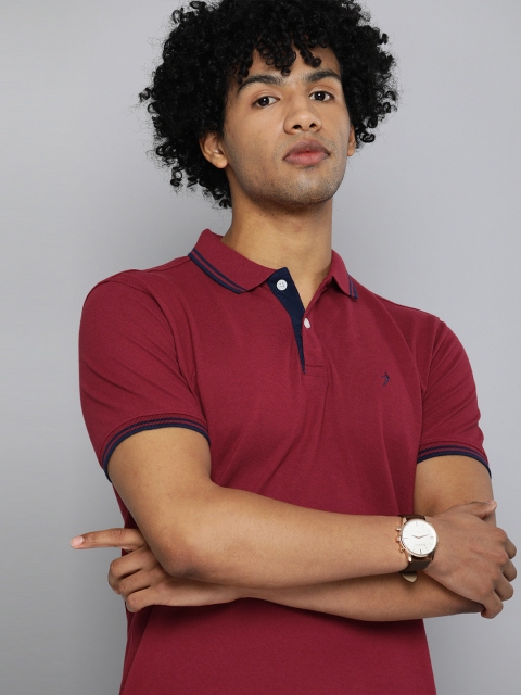 

Indian Terrain Men Burgundy Polo Collar T-shirt