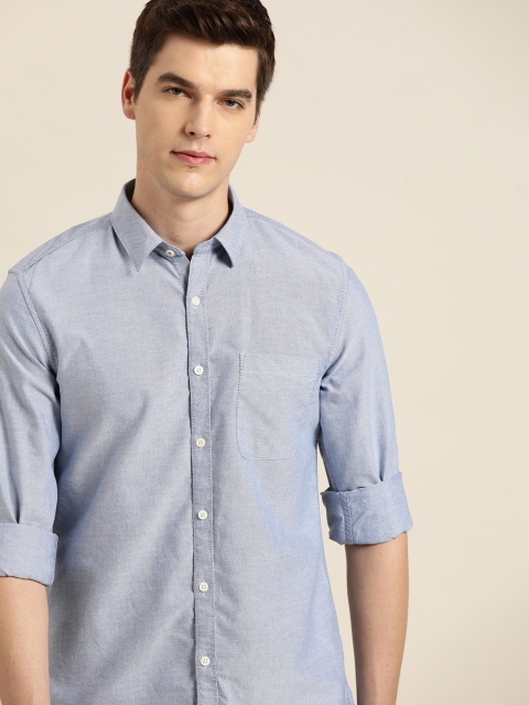 

INVICTUS Men Blue Solid Slim Fit Cotton Chambray Casual Shirt