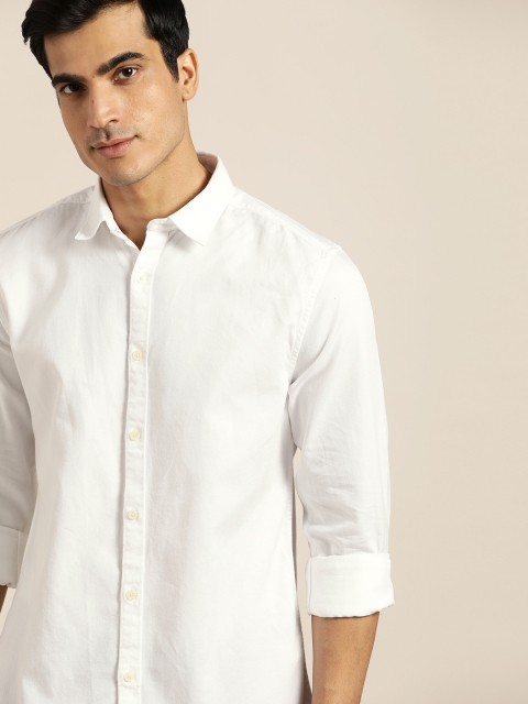 

INVICTUS Men White Cotton Twill Slim Fit Casual Shirt
