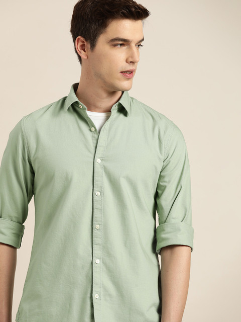 

INVICTUS Men Mint Green Solid Slim Fit Oxford Weave Cotton Casual Shirt