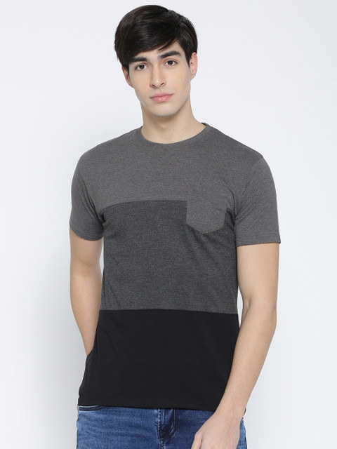 

HIGHLANDER Men Charcoal Grey & Black Colour Blocked Round Neck T-shirt