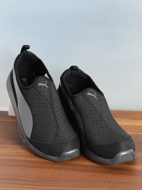 

PUMA Men Black Sneakers