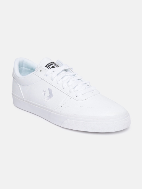 

Converse Men White Boulevard Sneakers